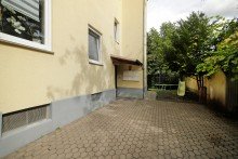 Aussenansicht Provisionsfrei! Aufgeteiltes MFH mit 7 Einheiten bei MAN