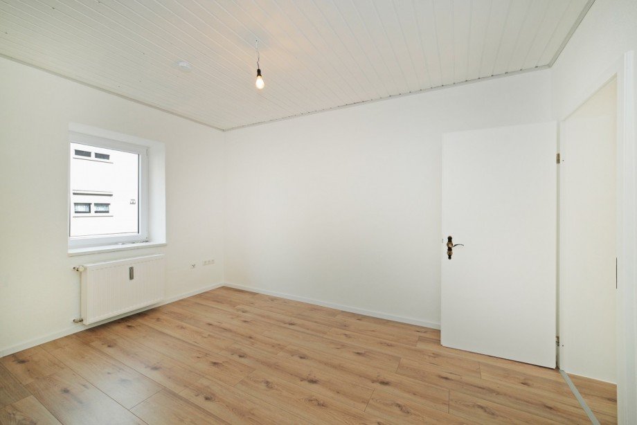 Wohnung EG rechts Mehrfamilienhaus Augsburg