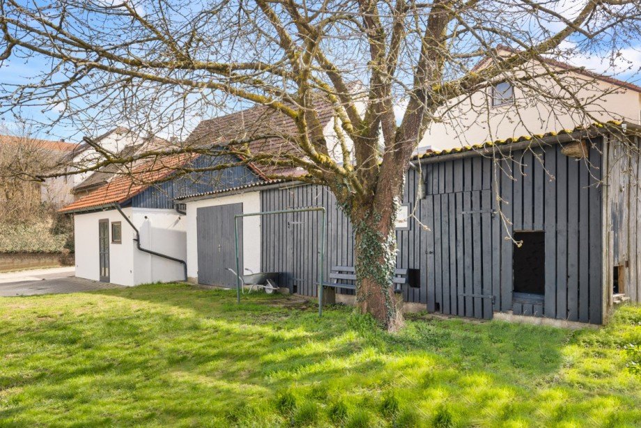 H�tten und Garagen Mehrfamilienhaus Zusmarshausen